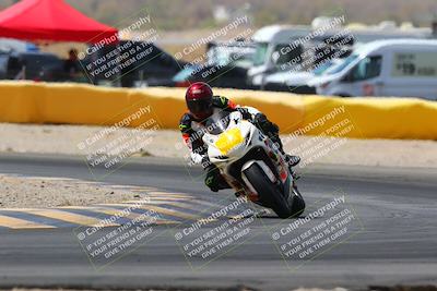 media/Apr-10-2022-SoCal Trackdays (Sun) [[f104b12566]]/Turn 2 (1135am)/